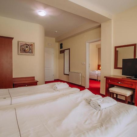 Hotel Filip Ohrid Exterior photo